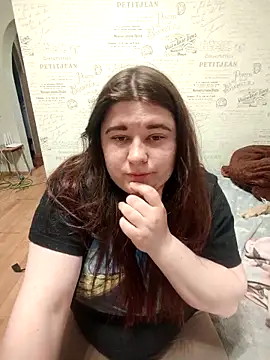 Elina-Shine online show from May 2026 06:02:02 PM