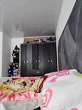 Perropa online show from February 2026 01:10:01 PM