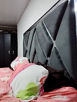 Perropa online show from March 2026 12:26:02 AM