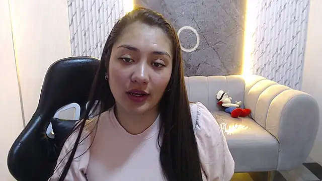 Ivony18 b online show from October 2025 03:14:01 AM