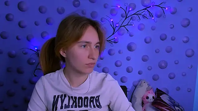 beauty ginger  online show from April 2026 07:22:02 PM