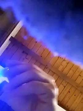 David leons online show from April 2026 09:21:02 PM