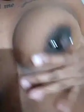 Snapshot of nessinha12 chatting on November 2025 01:38:02 AM nessinha12 online show from November 2025 01:38:02 AM