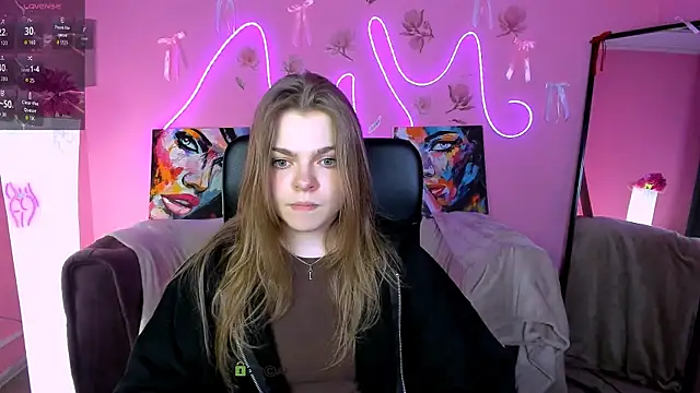 veronica bubble online show from May 2026 12:50:01 AM
