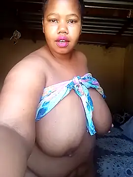 Curvycandy95 online show from October 2025 06:08:02 AM