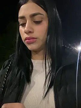 Snapshot of AlannaEvons chatting on September 2025 01:20:02 AM AlannaEvons online show from September 2025 01:20:02 AM