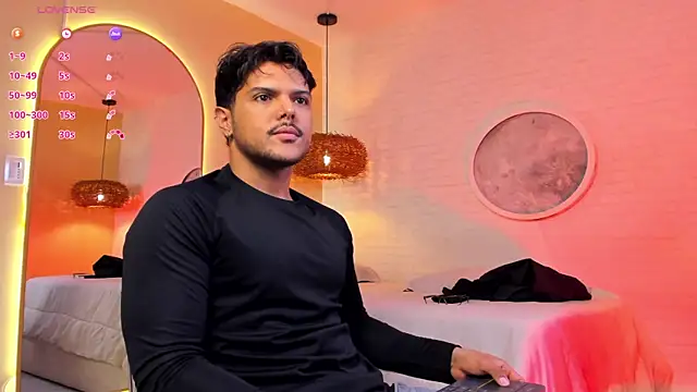 Snapshot of thiago_mercer chatting on September 2025 11:02:01 AM thiago mercer online show from September 2025 11:02:01 AM