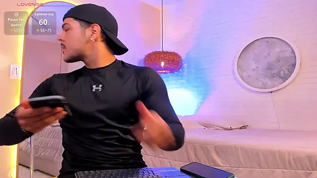 Snapshot of thiago_mercer chatting on September 2025 11:15:02 AM thiago mercer online show from September 2025 11:15:02 AM