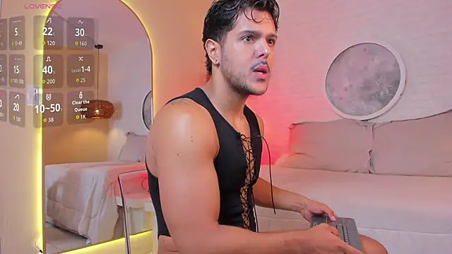 Snapshot of thiago_mercer chatting on October 2025 10:05:01 AM thiago mercer online show from October 2025 10:05:01 AM