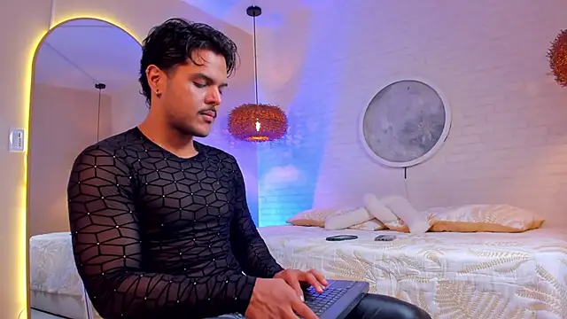 Snapshot of thiago_mercer chatting on November 2025 10:03:01 AM thiago mercer online show from November 2025 10:03:01 AM