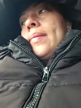 Snapshot of _honey12 chatting on September 2025 12:10:02 PM honey12 online show from September 2025 12:10:02 PM