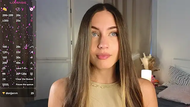 Snapshot of Moonlight1Sonata1 chatting on September 2025 09:11:02 AM Moonlight1Sonata1 online show from September 2025 09:11:02 AM