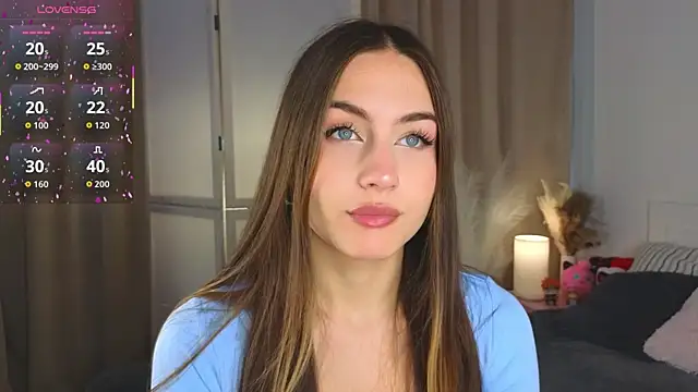 Snapshot of Moonlight1Sonata1 chatting on October 2025 09:08:01 AM Moonlight1Sonata1 online show from October 2025 09:08:01 AM