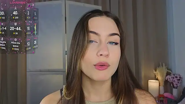 Snapshot of Moonlight1Sonata1 chatting on November 2025 09:04:02 AM Moonlight1Sonata1 online show from November 2025 09:04:02 AM