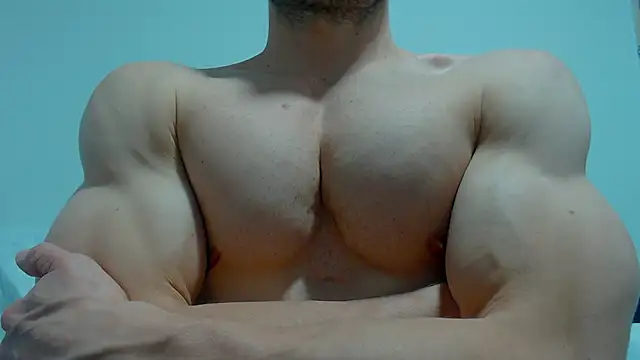 Rocky Muscle online show from May 2026 04:18:01 AM