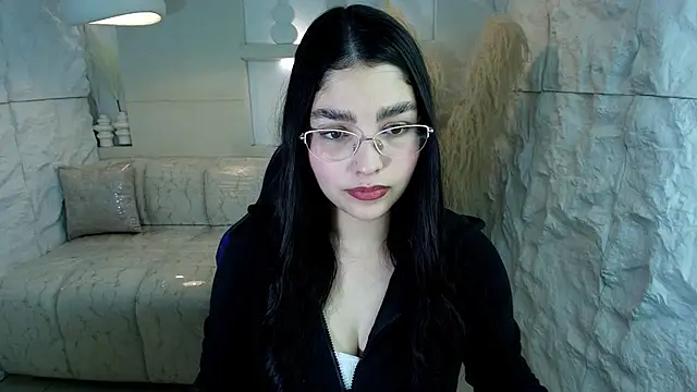 Snapshot of luna__r chatting on September 2025 07:39:01 PM luna r online show from September 2025 07:39:01 PM