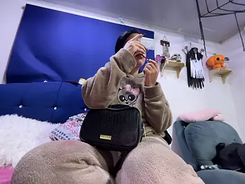 Snapshot of amanne_misa chatting on October 2025 12:15:02 AM amanne misa online show from October 2025 12:15:02 AM