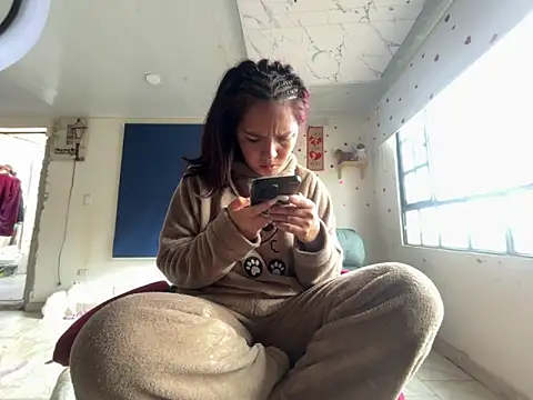 amanne misa online show from April 2026 12:29:02 PM