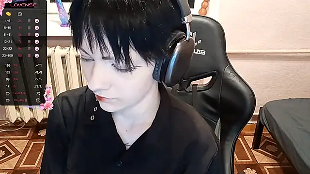 ChaeTrier online show from November 2025 04:08:01 PM