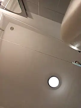 Snapshot of krysztalowy chatting on October 2025 07:38:02 AM krysztalowy online show from October 2025 07:38:02 AM