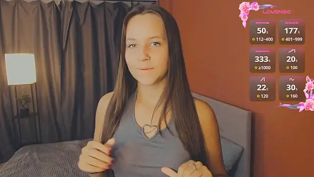 Snapshot of day_may chatting on October 2025 03:45:02 PM day may online show from October 2025 03:45:02 PM