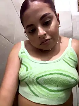 Snapshot of sbanna_valle_ chatting on January 2026 09:53:02 PM sbanna valle online show from January 2026 09:53:02 PM