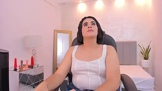 kendall roous online show from September 2025 08:00:02 PM