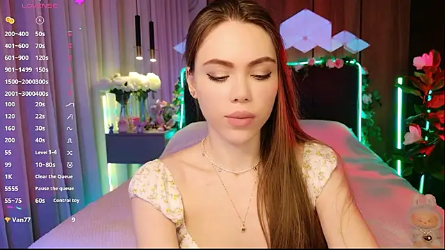 MimiFors online show from November 2025 04:44:01 PM