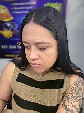 -Mia1 online show from April 2026 01:41:02 PM