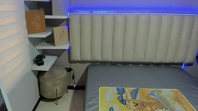 Maraia Ford online show from October 2025 08:04:01 PM