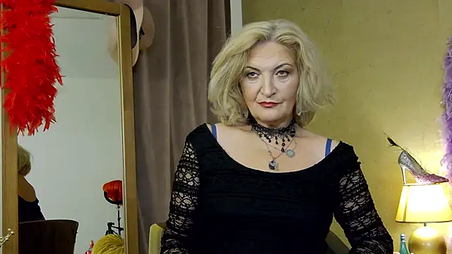 Allura Jenson online show from June 2026 09:30:01 PM