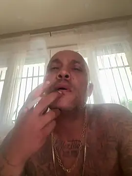 Snapshot of gitanomadrid chatting on May 2026 09:39:02 AM gitanomadrid online show from May 2026 09:39:02 AM