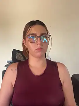 Snapshot of CoraVibes chatting on September 2025 07:51:02 PM CoraVibes online show from September 2025 07:51:02 PM