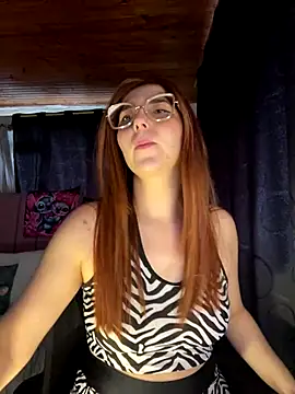 Snapshot of CoraVibes chatting on October 2025 11:33:02 AM CoraVibes online show from October 2025 11:33:02 AM