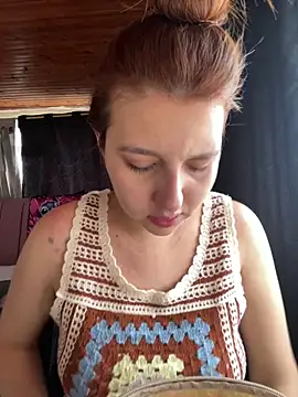 Snapshot of CoraVibes chatting on October 2025 03:14:01 PM CoraVibes online show from October 2025 03:14:01 PM