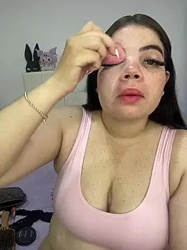 Kuromy x online show from May 2026 06:37:01 PM