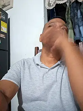 1982carlos online show from October 2025 03:01:02 AM