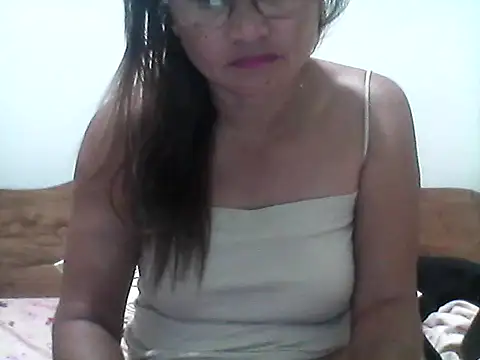 Snapshot of nathalie0045 chatting on April 2026 09:46:01 PM nathalie0045 online show from April 2026 09:46:01 PM