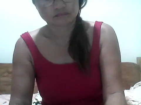 Snapshot of nathalie0045 chatting on April 2026 07:58:01 PM nathalie0045 online show from April 2026 07:58:01 PM