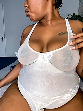 Snapshot of fatpussydallx chatting on September 2025 04:03:02 AM fatpussydallx online show from September 2025 04:03:02 AM