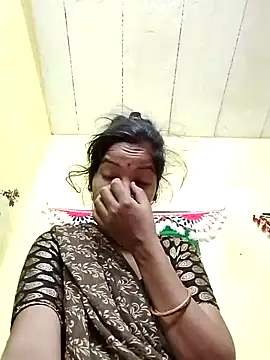 Snapshot of Seema_guptaji chatting on November 2025 10:21:01 PM Seema guptaji online show from November 2025 10:21:01 PM