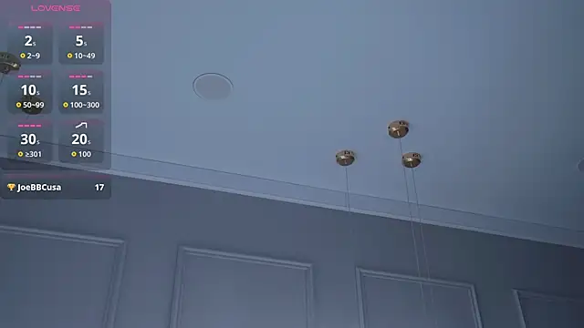 Snapshot of RemyLoon chatting on November 2025 03:12:02 PM RemyLoon online show from November 2025 03:12:02 PM