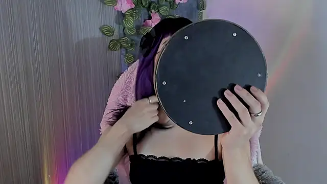 Lexyy Bluee online show from April 2026 03:47:02 PM