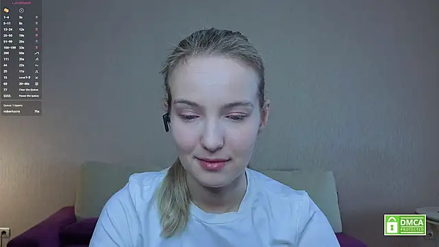 HongTomczak online show from June 2026 07:06:02 AM