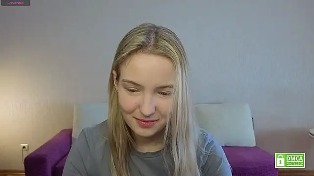 HongTomczak online show from June 2026 07:44:01 AM