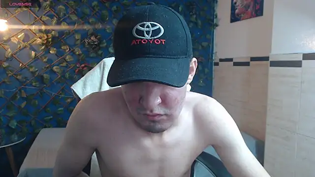 whitebull2606 online show from September 2025 01:13:01 PM