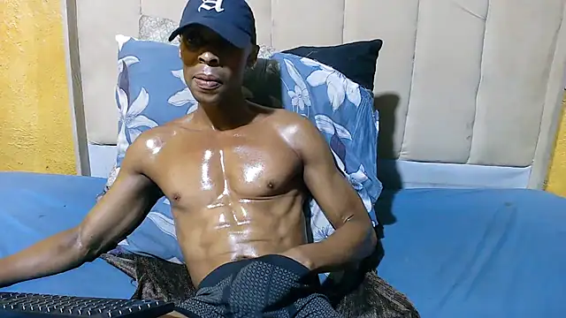 Teemanxxx25 online show from December 2025 04:16:01 PM