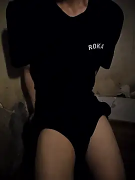 milkis024680 online show from September 2025 03:15:01 PM