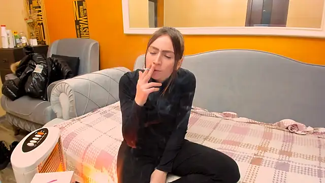 Roxee33 online show from December 2025 07:32:01 PM