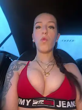 lisapeperoni online show from February 2026 04:34:02 PM